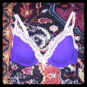 Elle Macpherson purple lace bra